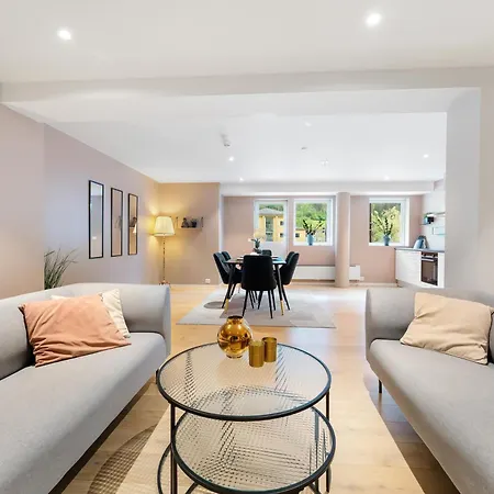 - Center - Modern Appartement